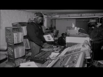 [ID: 8LTN6AyI4Zw] Youtube Automatic