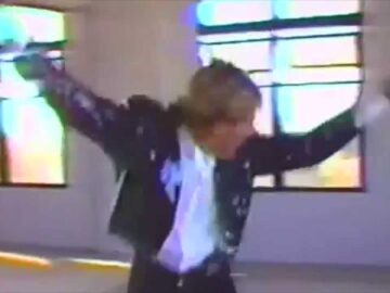 [ID: CXZwaka2WaU] Youtube Automatic