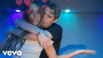 Tate McRae – I know I love you