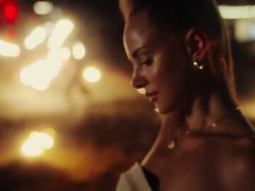 [ID: dPZd-YvFc0o] Youtube Automatic