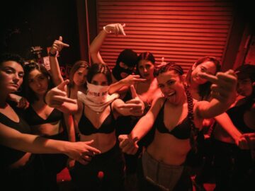 [ID: idBtGe9TmB0] Youtube Automatic