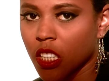 [ID: _KztNIg4cvE] Youtube Automatic