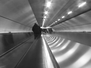 [ID: MgXogyzTekE] Youtube Automatic