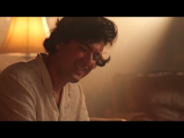 [ID: r7PN5eEcHrI] Youtube Automatic