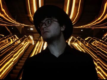 [ID: x_Ll9fJJYU0] Youtube Automatic