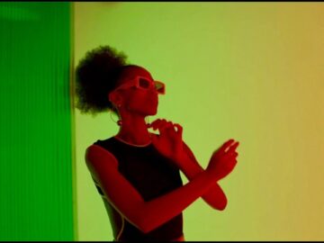 [ID: zH_tdeFaSHY] Youtube Automatic