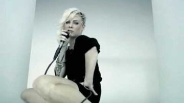 [ID: 3xk8UUdlhFw] Youtube Automatic