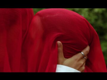 [ID: 4UC329cmvwE] Youtube Automatic