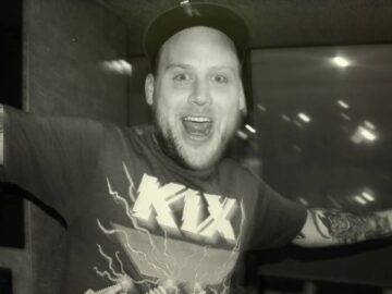 [ID: aQMH9fOl4Xw] Youtube Automatic