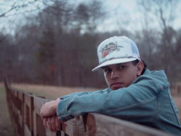 [ID: 5DivJ2xLvDM] Youtube Automatic