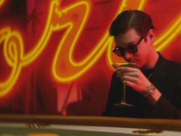 [ID: fWR82sj17tE] Youtube Automatic