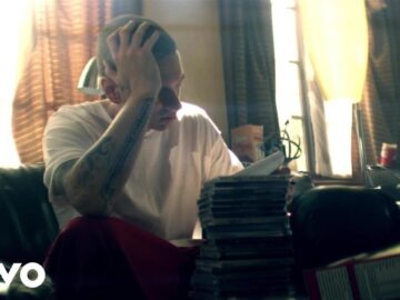 [ID: YWt4wmZ_EMI] Youtube Automatic