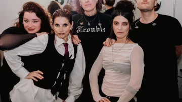 Sharon-Van-Etten-and-the-Attachment-Theory