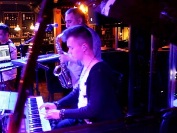 [ID: ee4ngCeCbwA] Youtube Automatic