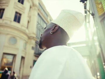 [ID: UTX8cWDRyAY] Youtube Automatic