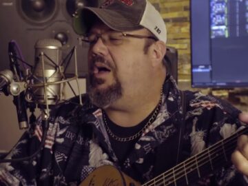 [ID: r2wWj6doGRM] Youtube Automatic