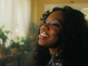 “Take That” | Debo Ray