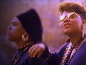 [ID: 8Qimg_q7LbQ] Youtube Automatic