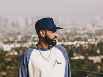 [ID: QU4e9FsJSYA] Youtube Automatic