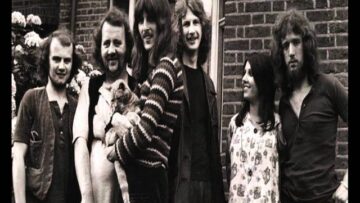 [ID: r3Fg0hIY1YE] Youtube Automatic