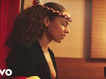 [ID: ImJ-1cxsYrM] Youtube Automatic