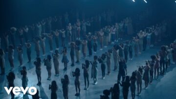 [ID: R2HuxiqUuTA] Youtube Automatic