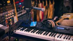 Studio D’Lux — Thin Ice