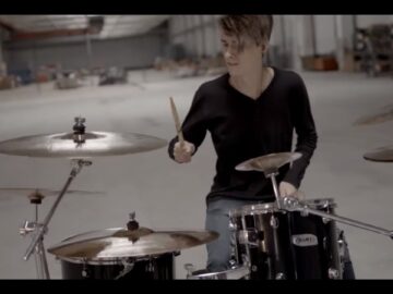 [ID: hy98OcLvZRQ] Youtube Automatic